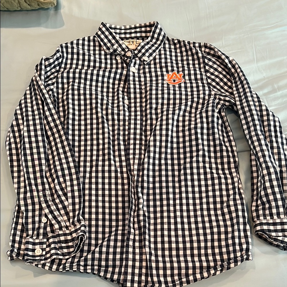 Black and White Gingham Casual Button Down Shirt